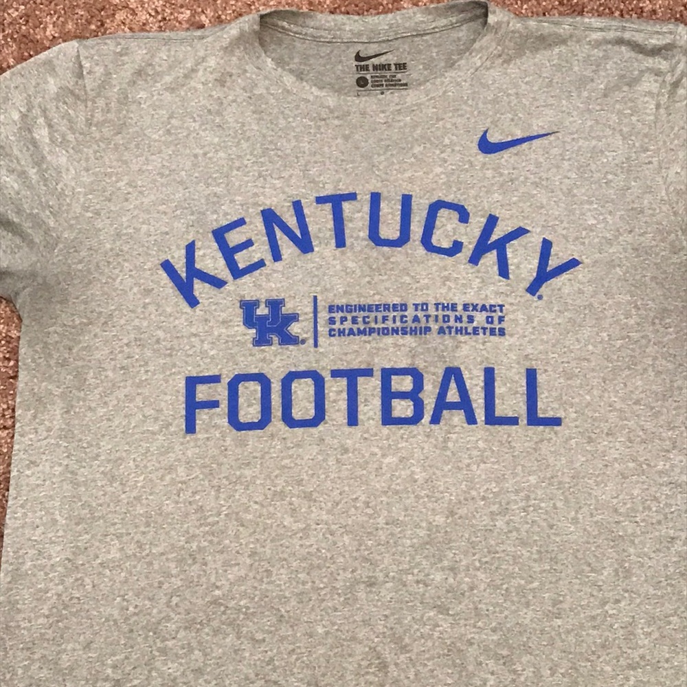 Nike dri fit, athletic cut